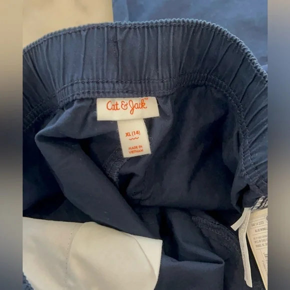 Cat & Jack, Boys, Navy, Cargo, Shorts. - Picture 3 of 10